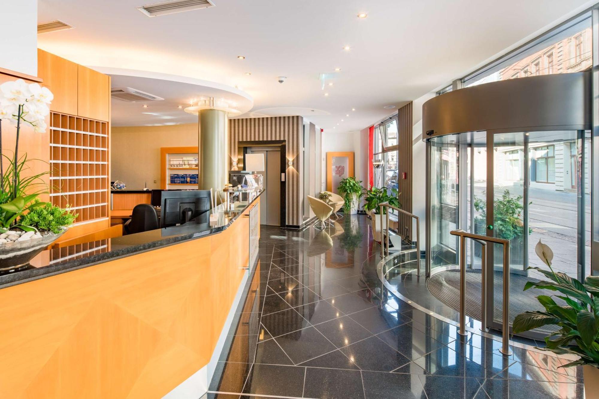 Best Western City Hotel Брауншвейг Екстер'єр фото