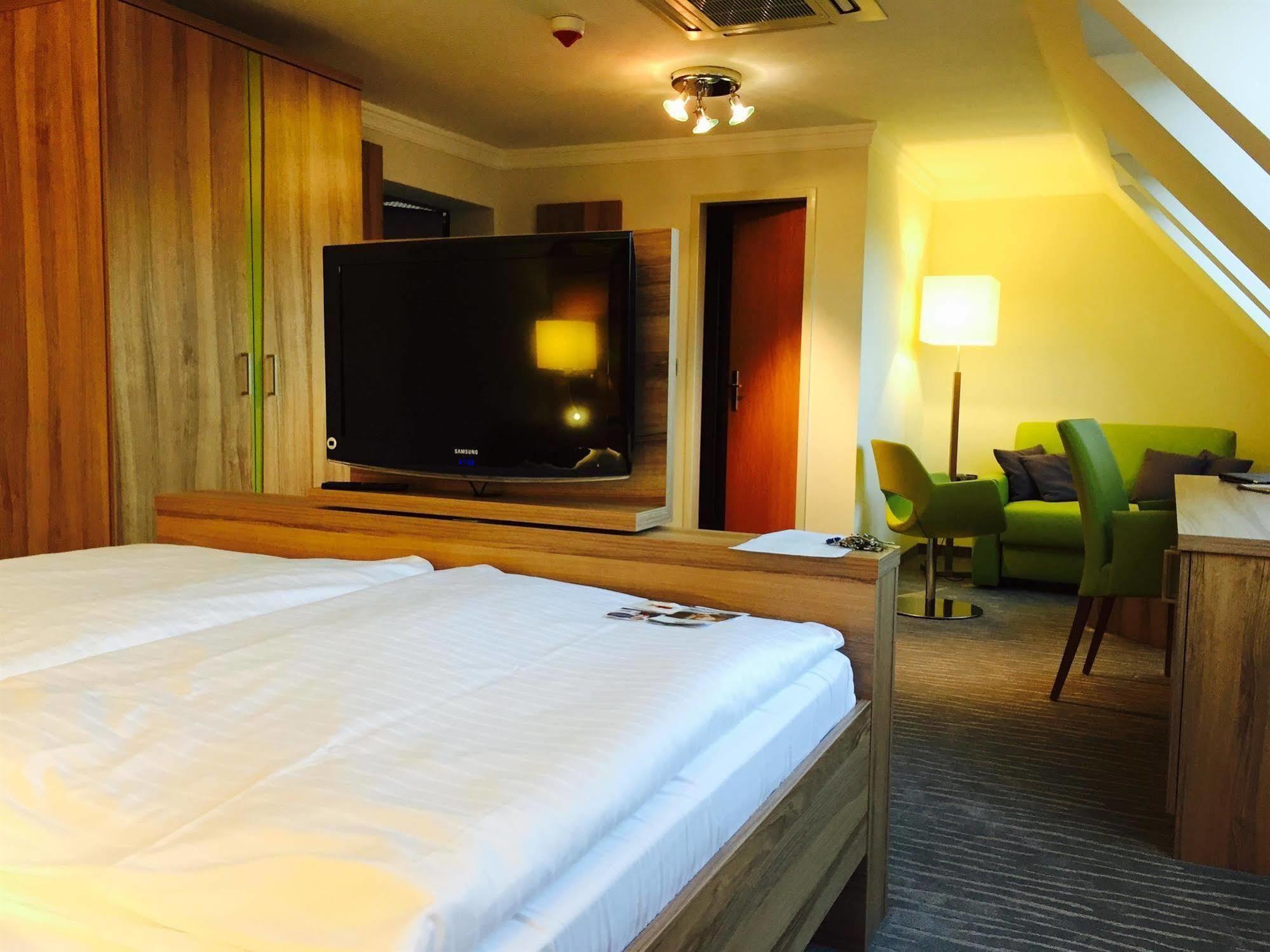 Best Western City Hotel Брауншвейг Екстер'єр фото